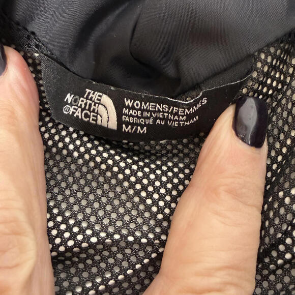 NORTH FACE black Womens size M hooded rain jacket Packable Mesh Lining Gorpcore - Picture 3 of 8